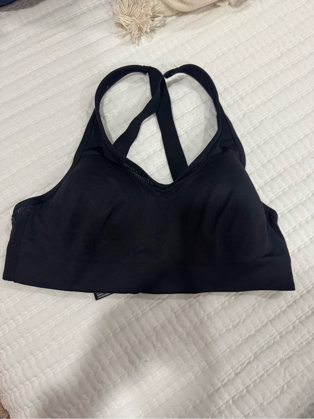 PINK Victoria's Secret Black Crossback Seamless Sports Bra